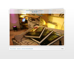 Screenshot von Website: Bildpräsentation mit Navigationsrollover